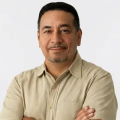 Dr. Jorge Ramírez — Revisor de contenidos de salud masculina